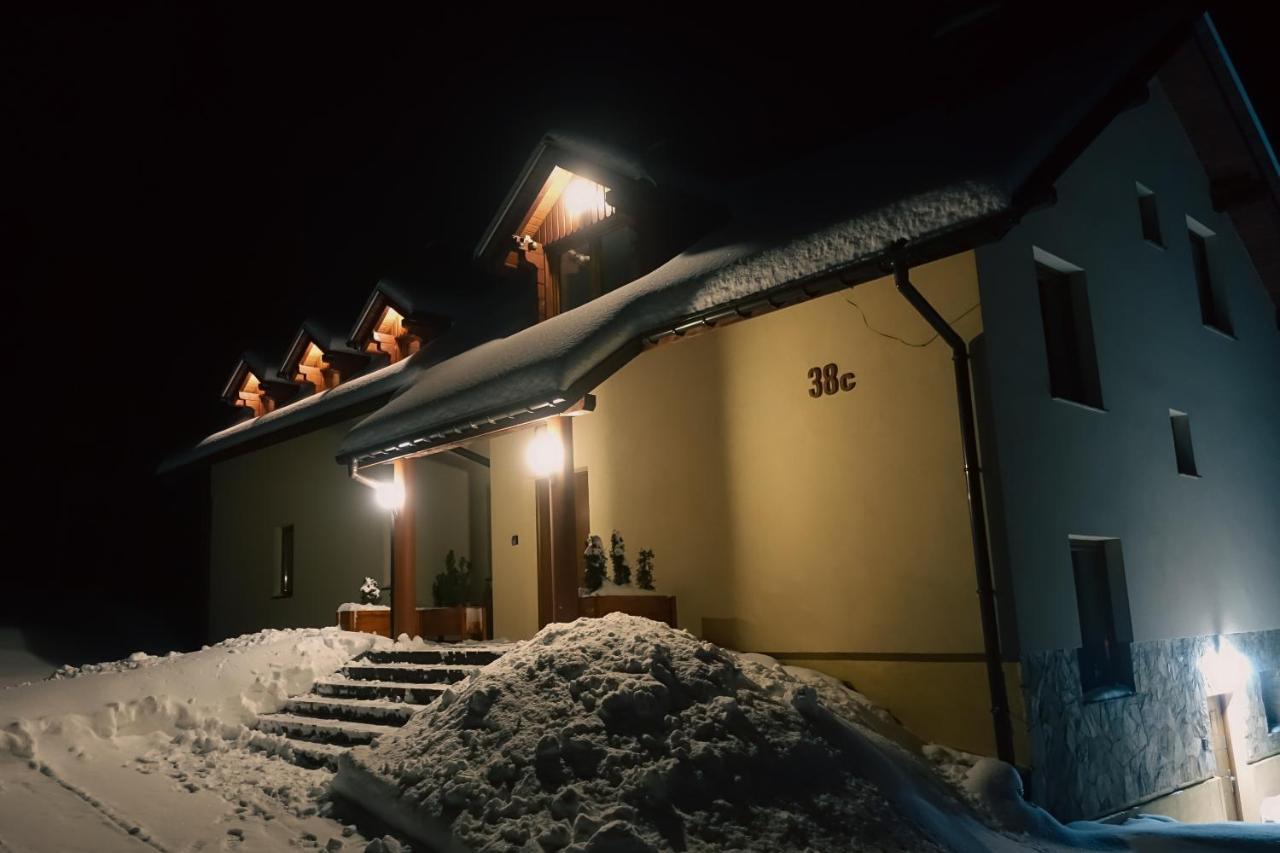 Apartamenty Sadowy ヴィスワ エクステリア 写真